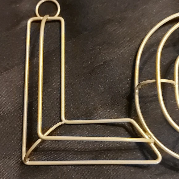 Wrought-iron 3D LOVE Wall Piece - Picture 4 of 7